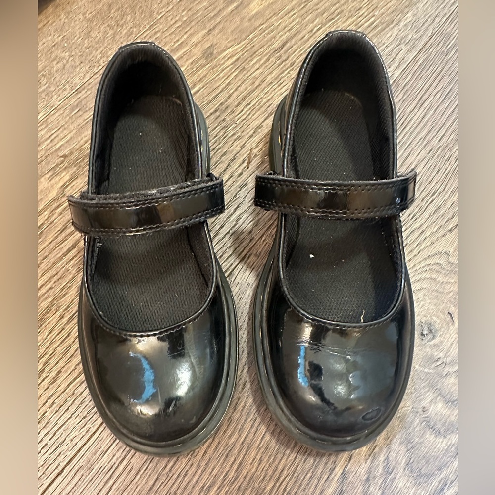Dr. Martens 13